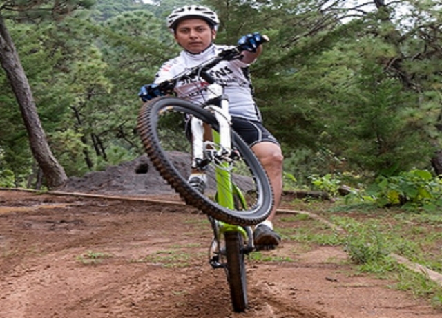  Truques com a bicicleta 